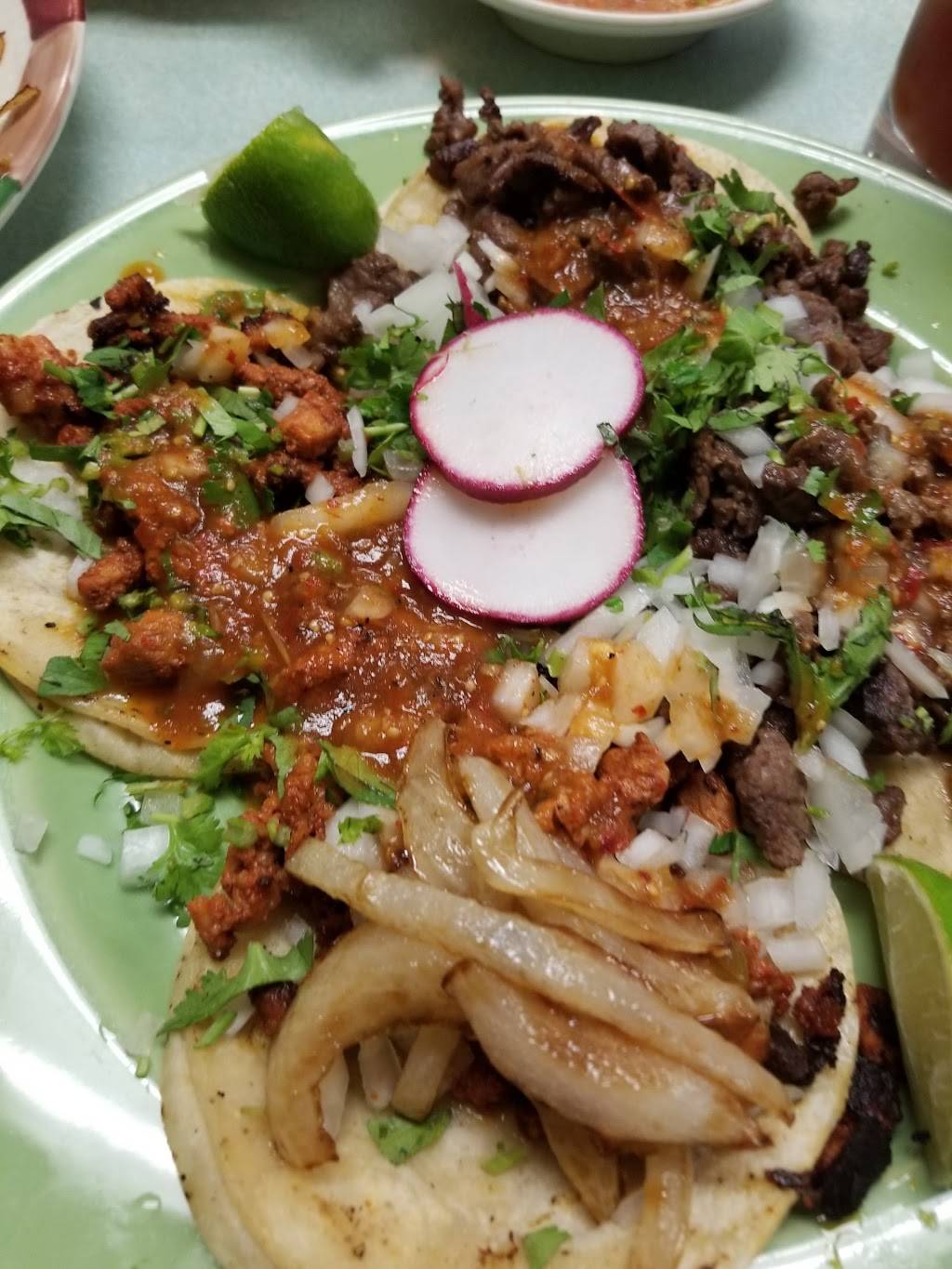 Mariscos Las Brisas | restaurant | 2951 S Vineyard Ave, Ontario, CA 91761, USA | 9099476663 OR +1 909-947-6663