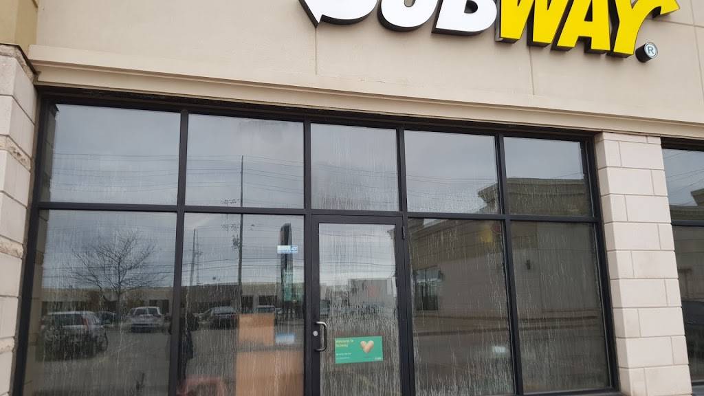 Subway Burlington | restaurant | 728 Burloak Dr, Burlington, ON L7L 0B1, Canada | 9053331138 OR +1 905-333-1138
