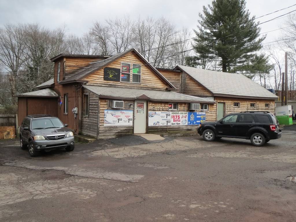 Four Fellas Bar & Grill | restaurant | 1301 Foster Ave, White Haven, PA 18661, USA | 5704439288 OR +1 570-443-9288