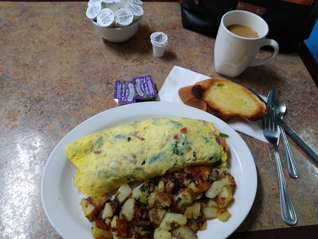 Mikes Breakfast and lunch | restaurant | 6244 State Hwy 20, Lucerne, CA 95458, USA | 7076001074 OR +1 707-600-1074