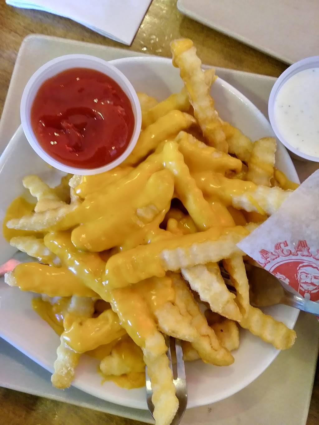 Macados | meal takeaway | 30 N Main St, Lexington, VA 24450, USA | 5404648200 OR +1 540-464-8200