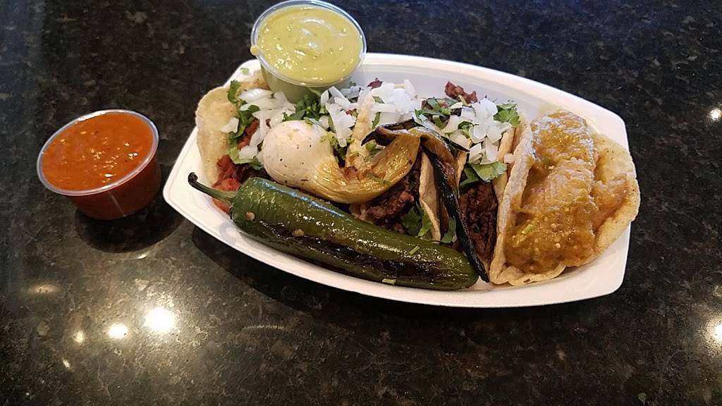 Taqueria 2 Potrillos | restaurant | 403 S D St, Perris, CA 92570, USA | 9514430888 OR +1 951-443-0888
