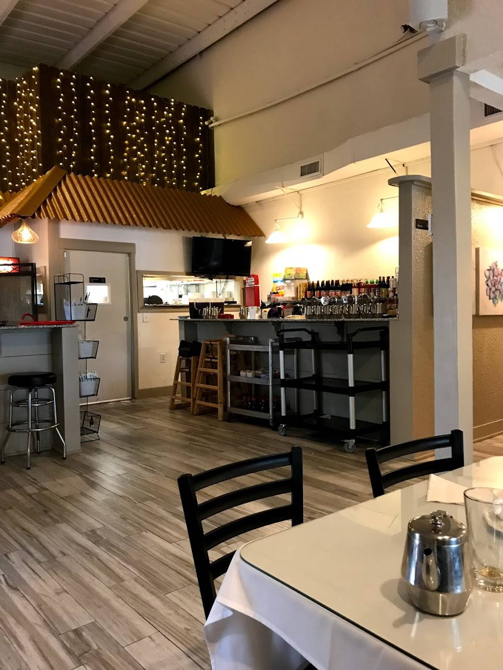 Savanh Thai Kitchen | restaurant | 1750 Opelika Rd Building B, Auburn, AL 36830, USA | 3342463088 OR +1 334-246-3088