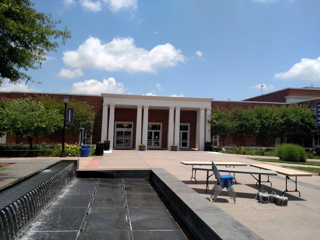 Dorrill Dining Hall | cafe | 201 High St, Farmville, VA 23909, USA | 4343952072 OR +1 434-395-2072