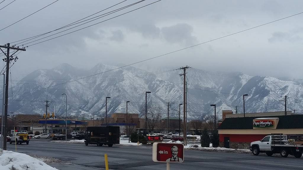 KFC | restaurant | 653 E 9400 S, Sandy, UT 84070, USA | 8013527323 OR +1 801-352-7323