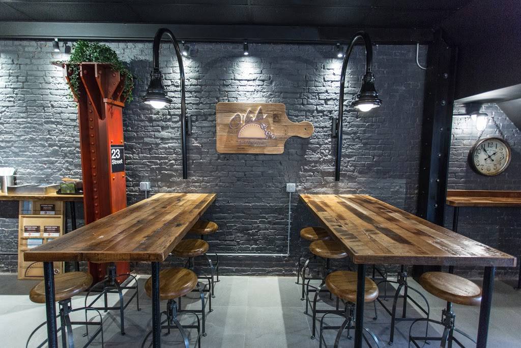 OLaLa Empanadas | restaurant | 194 Market St, Newark, NJ 07102, USA | 9737332000 OR +1 973-733-2000