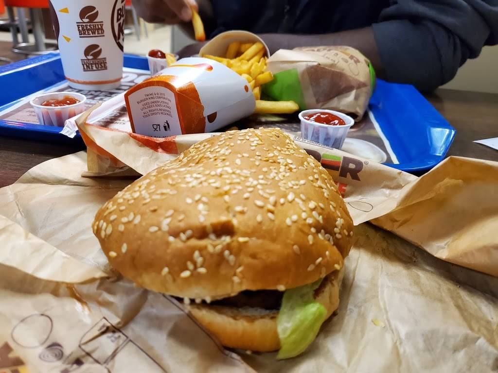 Burger King | restaurant | 940 Lawrence Ave W, North York, ON M6A 1C4, Canada | 4162569439 OR +1 416-256-9439