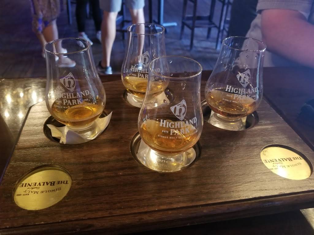 Whiskey Chicks | restaurant | 115 E Reno Ave, Oklahoma City, OK 73104, USA | 4052280087 OR +1 405-228-0087