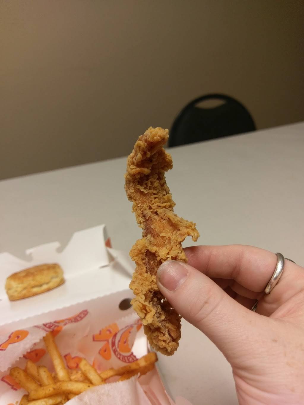 Popeyes Louisiana Kitchen | restaurant | 5660 Jonesboro Rd, Lake City, GA 30260, USA | 6784227912 OR +1 678-422-7912