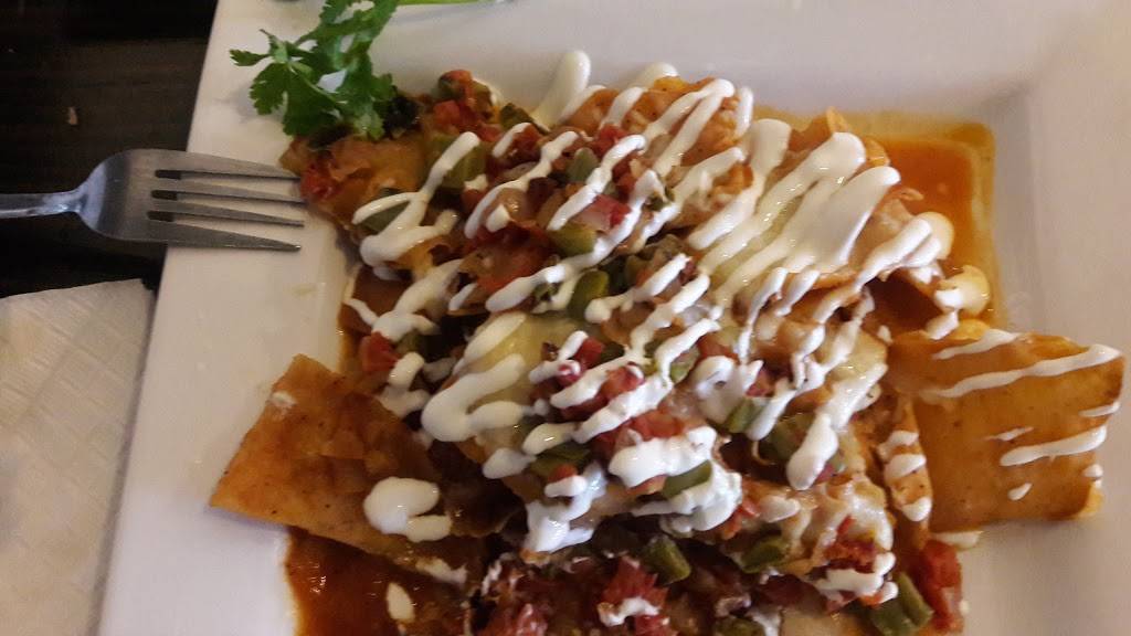 Los Chilaquiles Plaza Real | restaurant | Río Tijuana 3a. Etapa, Rio Tijuana 3ra Etapa, 22226 Tijuana, B.C., Mexico | 016646251713 OR +52 664 625 1713