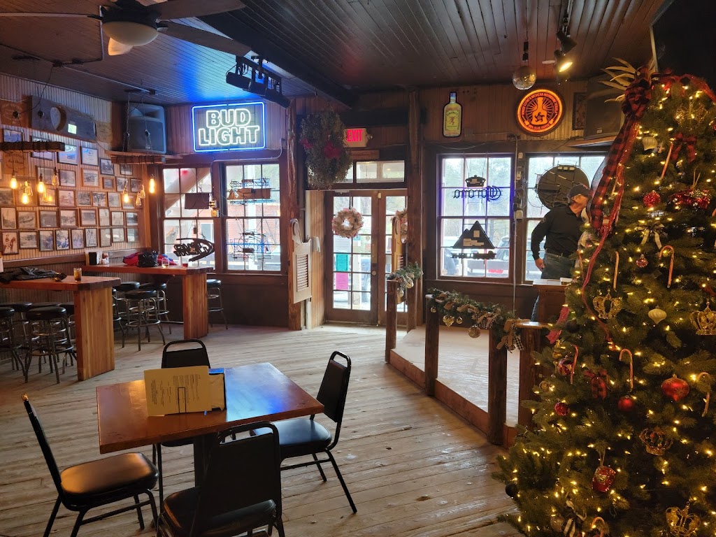 Crown King Saloon & Cafe | restaurant | 7219 Main St, Crown King, AZ 86343, USA | 9286327053 OR +1 928-632-7053