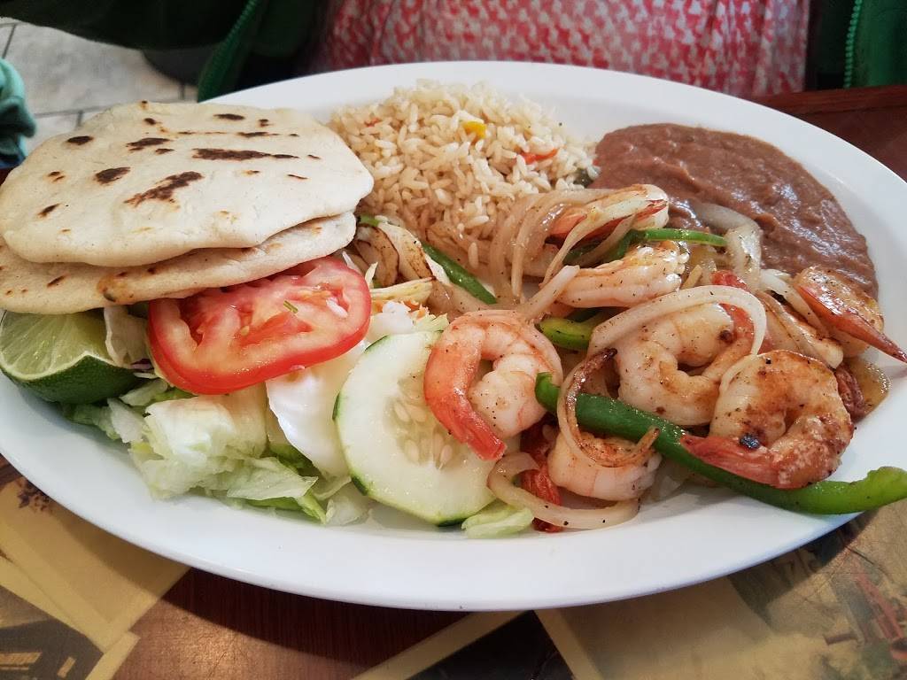 El Pulgarcito | restaurant | 5921 Merriam Dr, Merriam, KS 66203, USA | 9133843887 OR +1 913-384-3887
