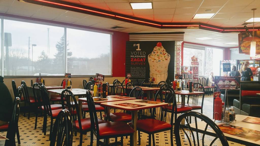 Steak n Shake | restaurant | 1185 Gravois Rd, Fenton, MO 63026, USA | 6367640020 OR +1 636-764-0020