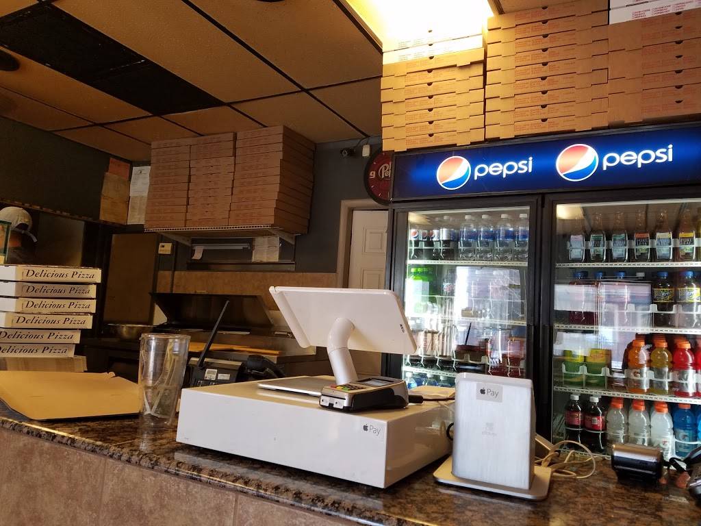 Ginos NY Pizza Elmwood | restaurant | 1009 Elmwood Ave, Buffalo, NY 14222, USA | 7168851777 OR +1 716-885-1777