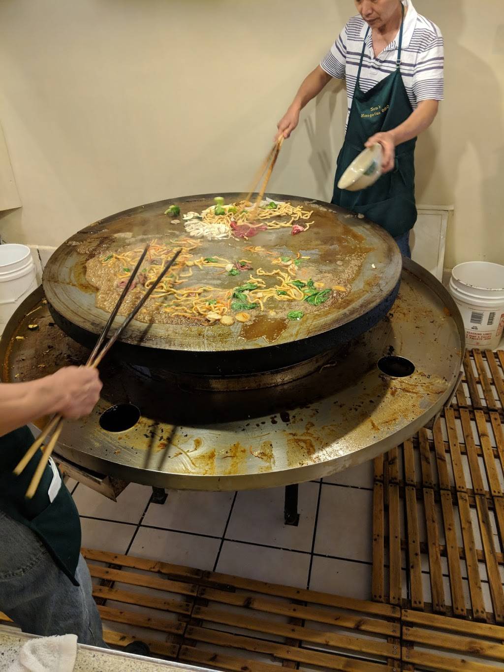 Sums Mongolian Bar-Bq Restaurant | restaurant | 958 Lincoln Way, Auburn, CA 95603, USA | 5308898948 OR +1 530-889-8948