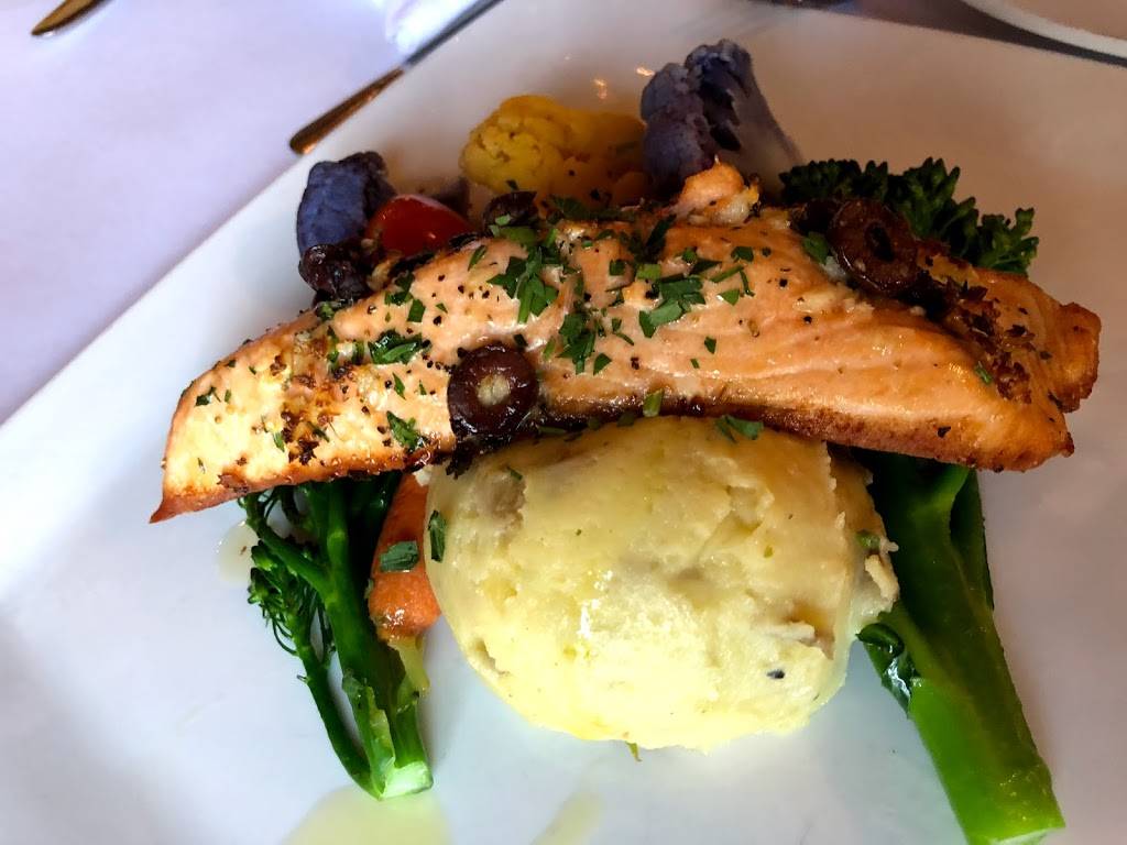 Enzos Italian restaurant | restaurant | 21275 Stevens Creek Blvd #510, Cupertino, CA 95014, USA | 4082552686 OR +1 408-255-2686