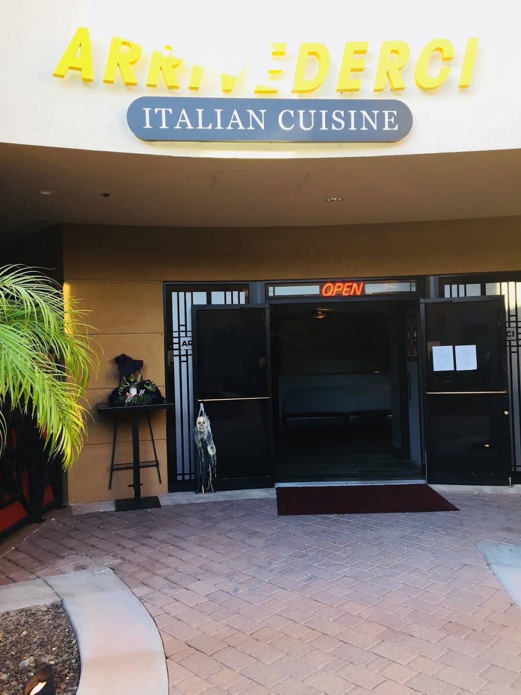 Arrivederci | restaurant | 8900 E Pinnacle Peak Rd d1, Scottsdale, AZ 85255, USA | 4805858050 OR +1 480-585-8050