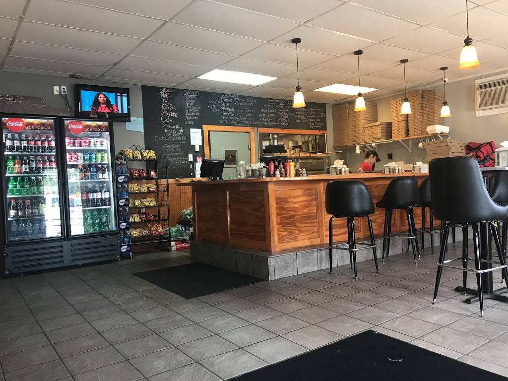 Swansea House of Pizza | restaurant | 472 Wilbur Ave, Swansea, MA 02777, USA | 5086755555 OR +1 508-675-5555