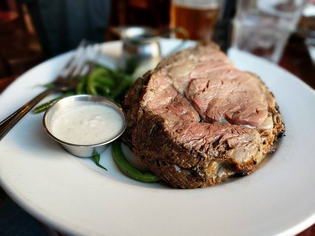 Cast Iron Grill & Bar | restaurant | 700 Main St #104, Suisun City, CA 94585, USA | 7074251700 OR +1 707-425-1700