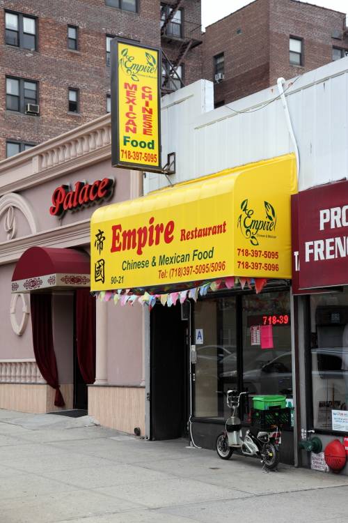 Little Tom Cafe | restaurant | 90-21 63rd Dr, Rego Park, NY 11374, USA | 7183975096 OR +1 718-397-5096