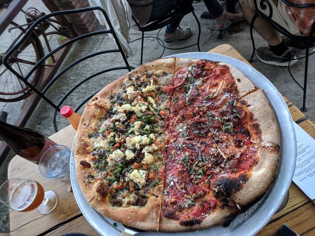 Sticks & Stones | restaurant | 2200 Walker Ave, Greensboro, NC 27403, USA | 3362750220 OR +1 336-275-0220