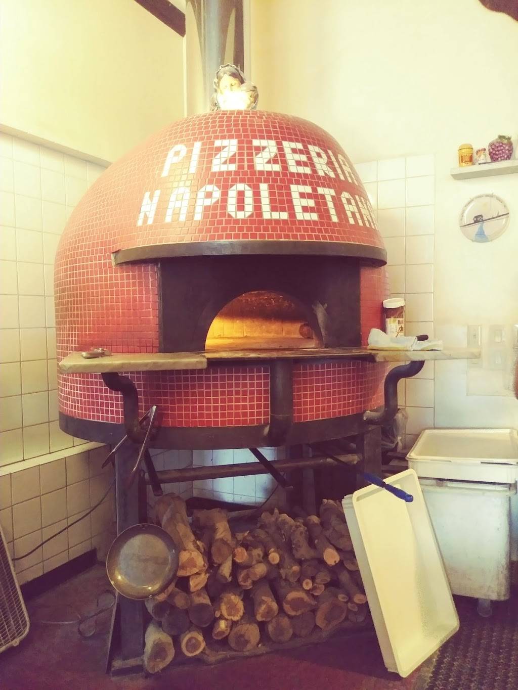 Pizzeria 22 | restaurant | 4213 SW College St, Seattle, WA 98116, USA | 2066877701 OR +1 206-687-7701