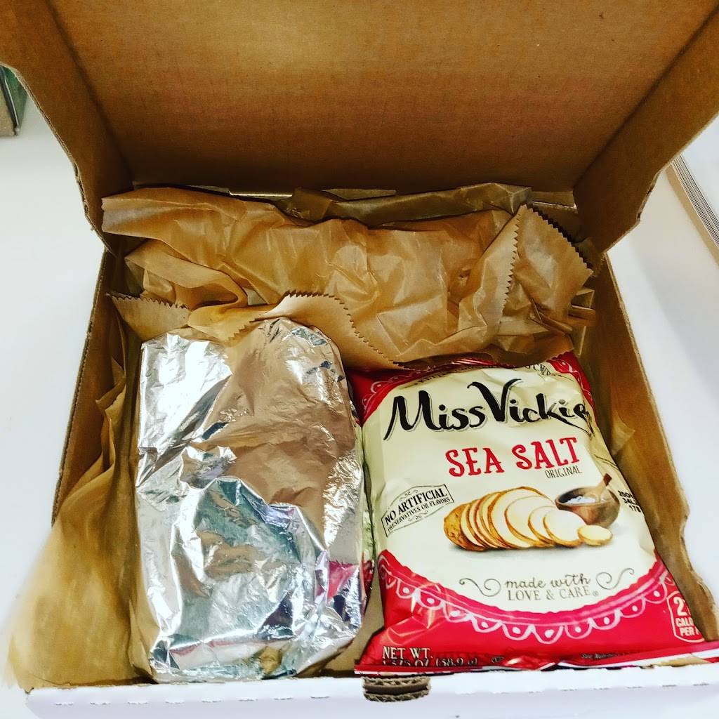 Wichin Pizza | restaurant | 240 Adams St, Louisville, KY 40206, USA | 5022058400 OR +1 502-205-8400