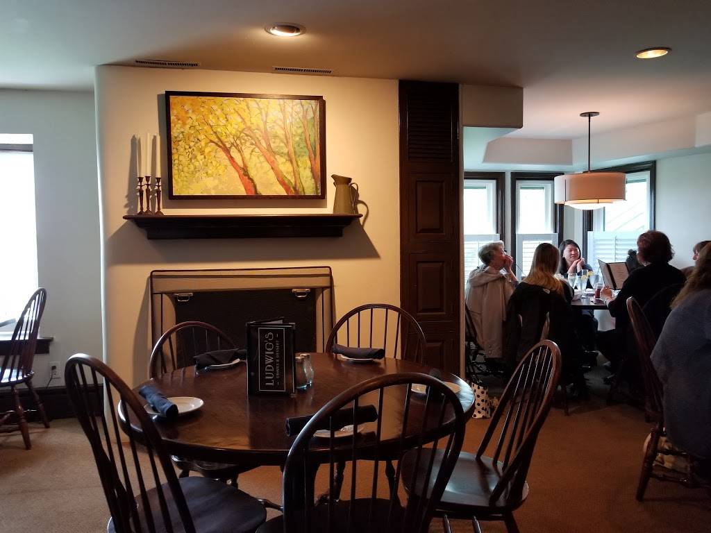 Ludwigs Grille & Oyster Bar | restaurant | 2904 Conestoga Rd, Glenmoore, PA 19343, USA | 6104585336 OR +1 610-458-5336