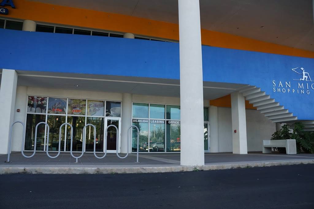 la suiza bakery | bakery | 14016 SW 8th St, Miami, FL 33184, USA | 7863911509 OR +1 786-391-1509