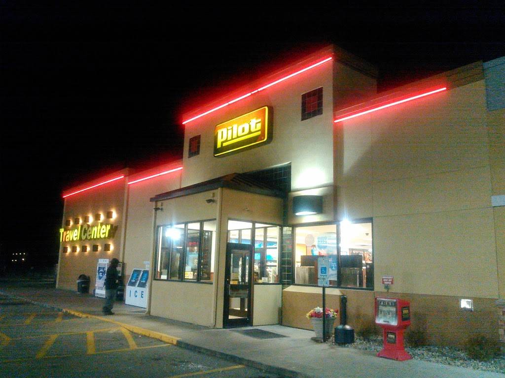 Pilot Travel Center | restaurant | 2500 N 3rd St, Effingham, IL 62401, USA | 2173423787 OR +1 217-342-3787