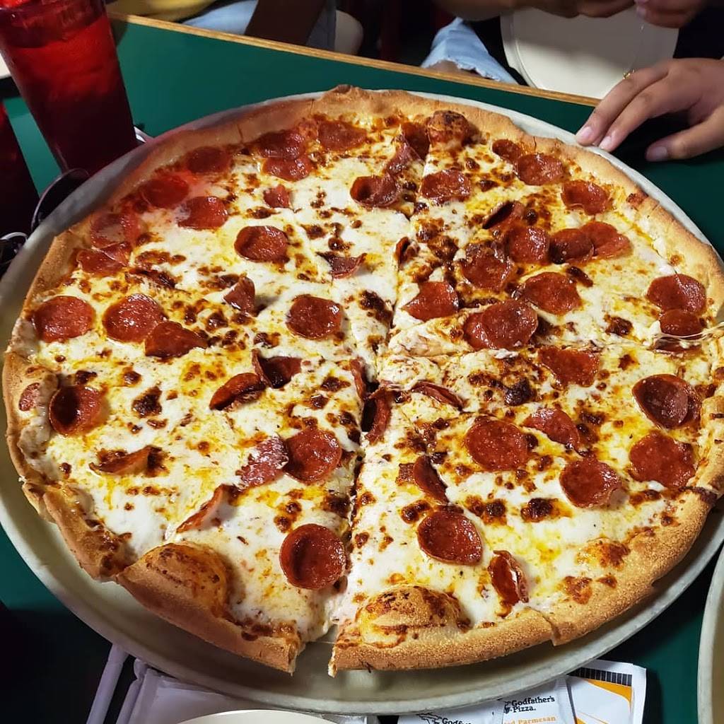 Godfathers Pizza | meal delivery | 608 S Kings Hwy #4411, Myrtle Beach, SC 29577, USA | 8436263300 OR +1 843-626-3300