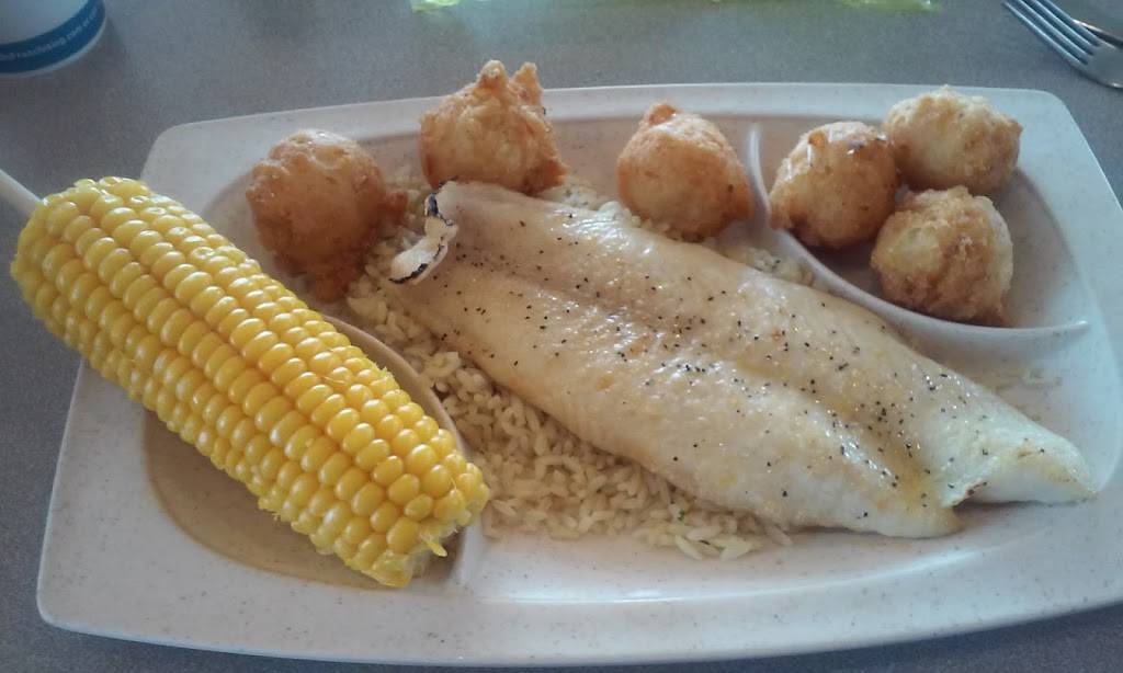 Captain Ds | restaurant | 2820 Maple Ave, Zanesville, OH 43701, USA | 7404521585 OR +1 740-452-1585