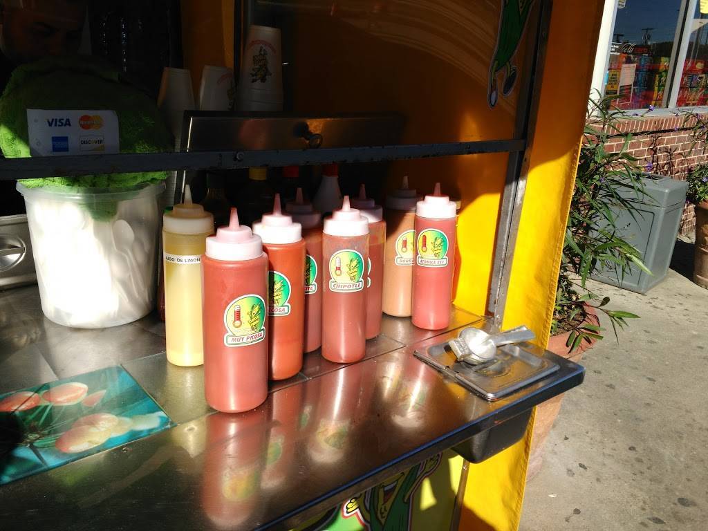 elotes fanny | restaurant | 10025 Harry Hines Blvd, Dallas, TX 75220, USA | 2149945416 OR +1 214-994-5416