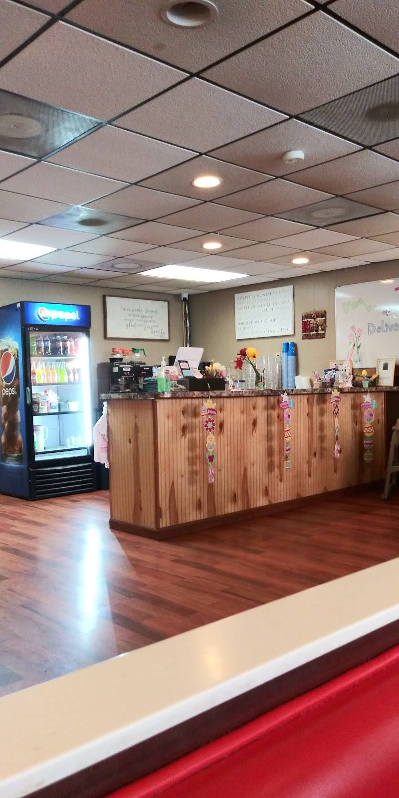 Tenchi Spanish American Kitchen | restaurant | 103 S Main St, Greensboro, MD 21639, USA | 4104824046 OR +1 410-482-4046