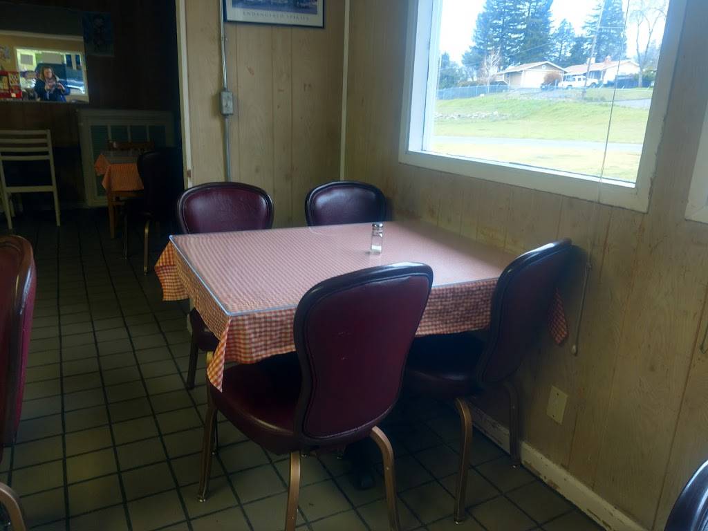 Debs Frosty | restaurant | 460 Pleasant Valley Rd, Diamond Springs, CA 95619, USA | 5306213327 OR +1 530-621-3327