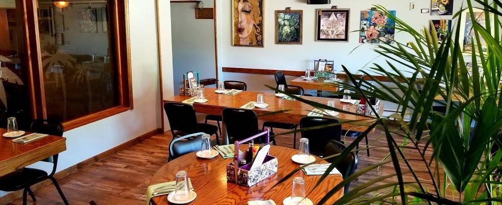 The Palms Supper Club | restaurant | 5912 US-51 BUS, Weston, WI 54476, USA | 7153592200 OR +1 715-359-2200