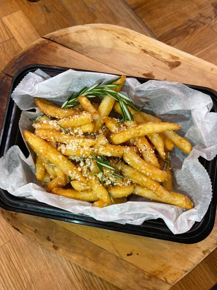 Wonderland Pizza | meal delivery | 459 Washington St unit b, Holliston, MA 01746, USA | 7742336095 OR +1 774-233-6095