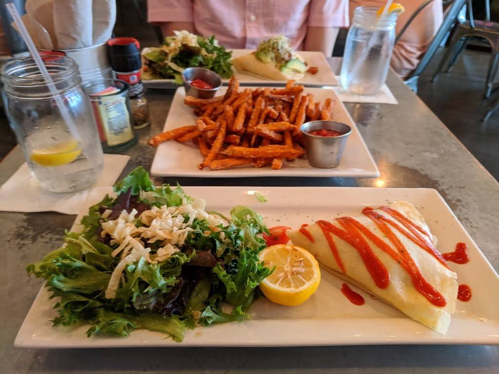 Guru Burgers Crepes | meal takeaway | 2268 Texas Dr, Sugar Land, TX 77479, USA | 2813130026 OR +1 281-313-0026