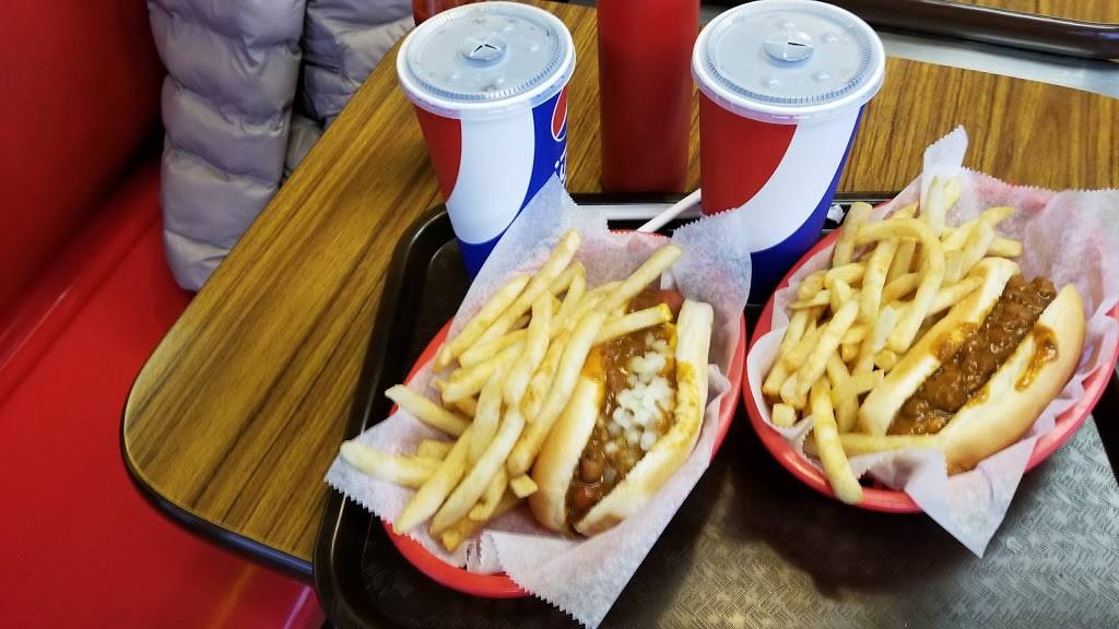 Arnies Dog House | restaurant | 8125 Calumet Ave, Munster, IN 46321, USA | 2198362867 OR +1 219-836-2867