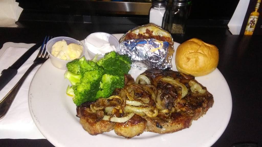 Capn Rons | restaurant | 9300 Chesapeake St, Norfolk, VA 23503, USA | 7575870547 OR +1 757-587-0547