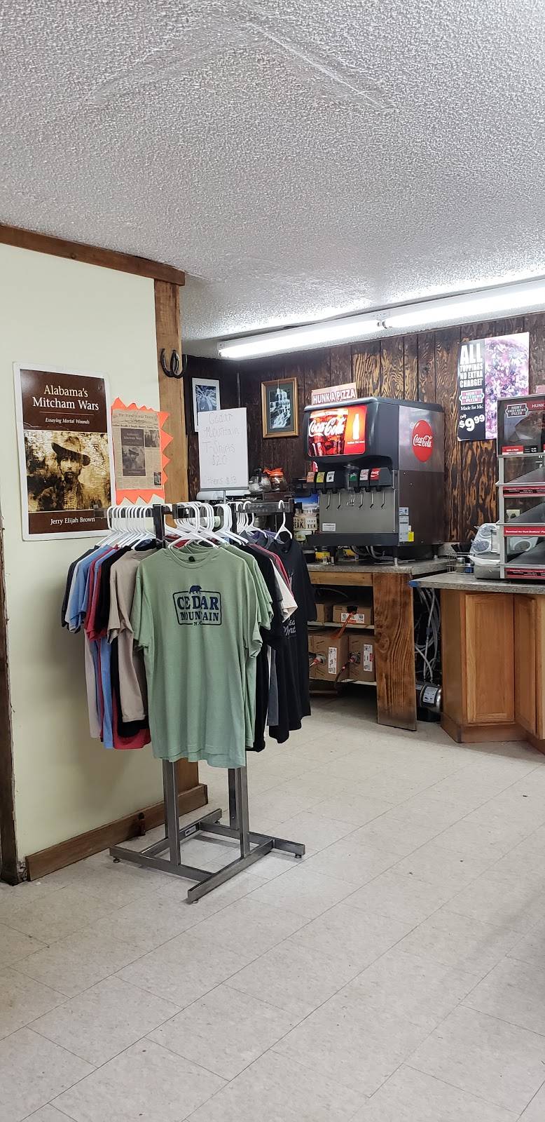 Creekside Market & Grill | restaurant | 8960 Greenville Hwy, Brevard, NC 28712, USA | 8288852810 OR +1 828-885-2810