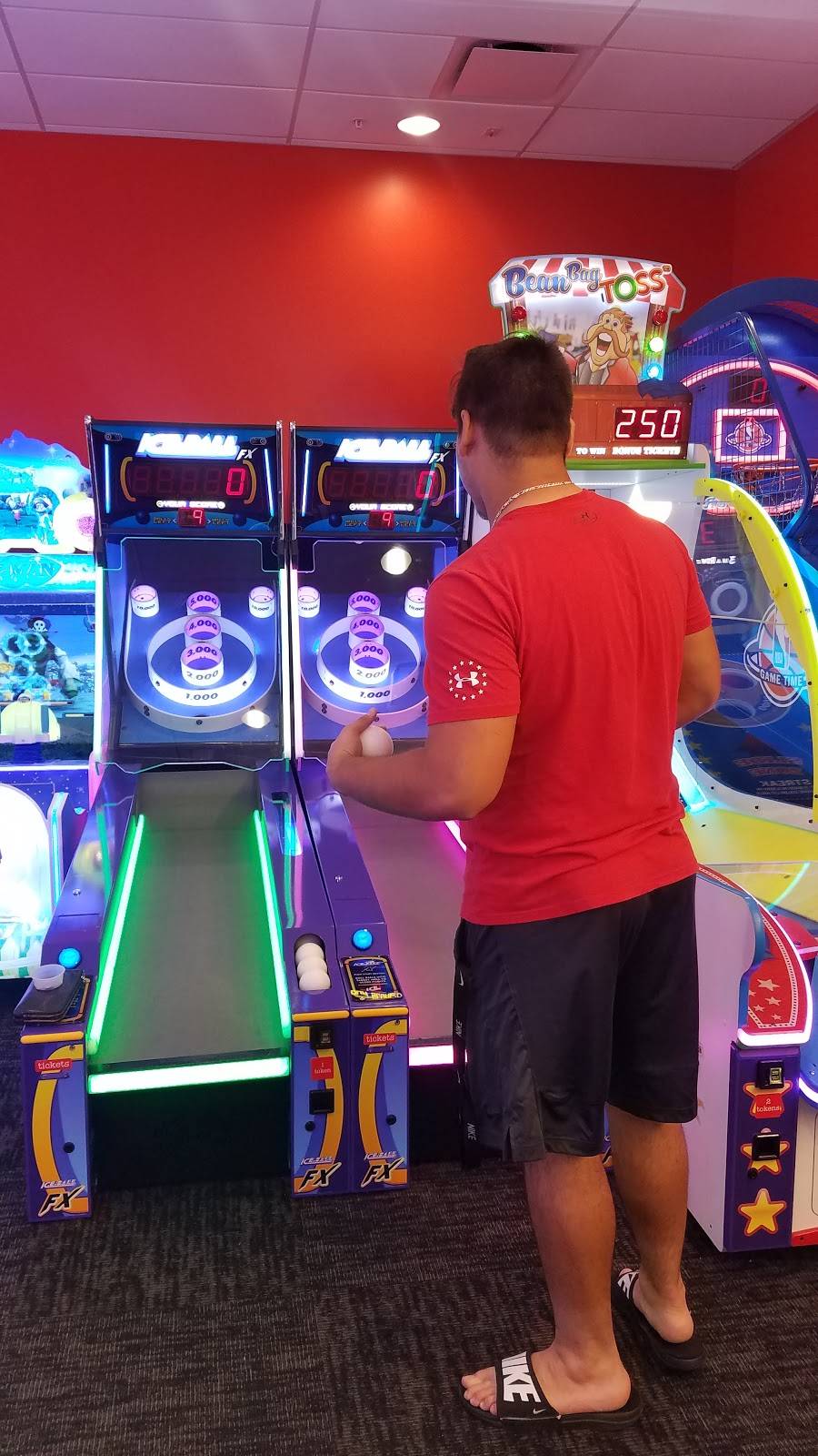 Peter Piper Pizza | meal takeaway | 2710 NW 183rd St Bldg. H, Miami Gardens, FL 33056, USA | 7863236321 OR +1 786-323-6321