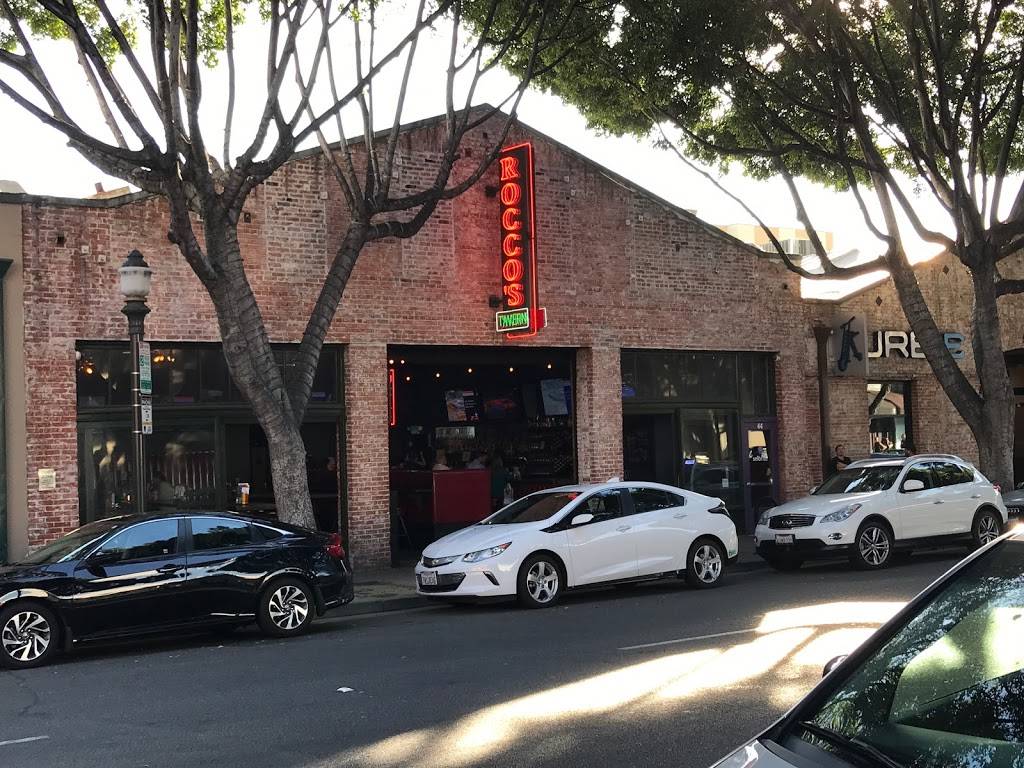 Roccos Tavern | restaurant | 44 W Green St, Pasadena, CA 91105, USA | 6267656810 OR +1 626-765-6810