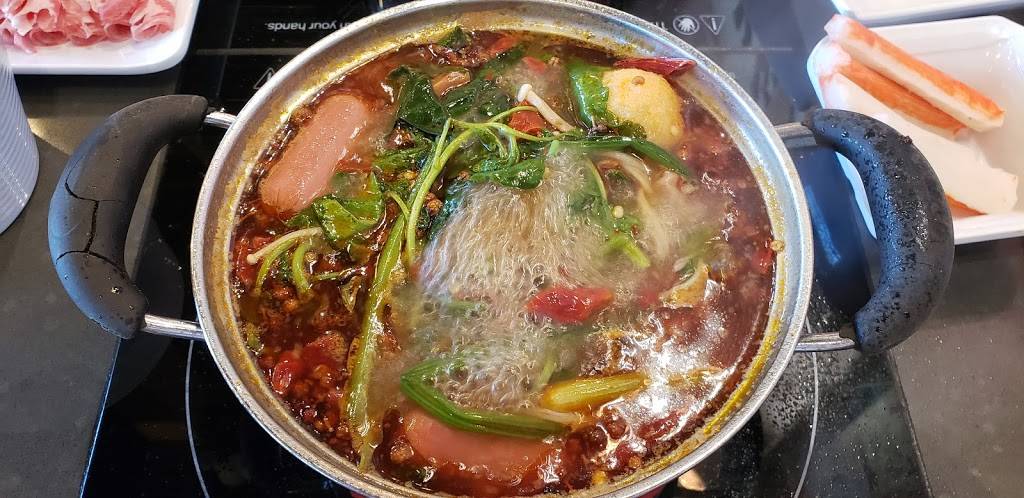 Morals Village Hot Pot | restaurant | Ottawa Airport, 3987 Riverside Dr Unit 1, Ottawa, ON K1V 1H7, Canada | 6137366503 OR +1 613-736-6503