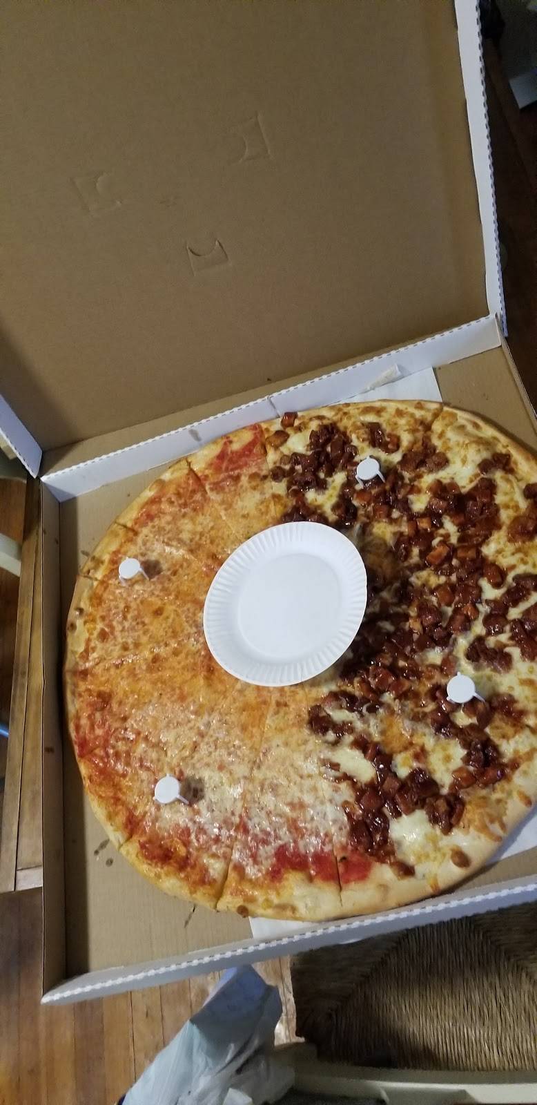 Johns Of Arthur Ave | restaurant | 19 W Main St, Middletown, NY 10940, USA | 8454674712 OR +1 845-467-4712