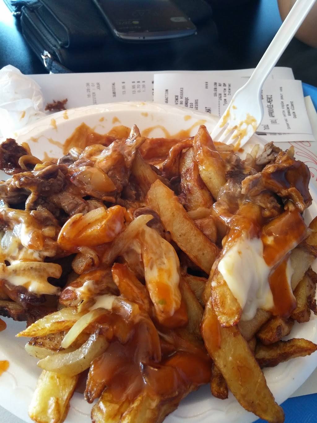 Restaurant La Belle Province | restaurant | 6146 Boul Henri-Bourassa E, Montréal-Nord, QC H1G 5X3, Canada | 4504445100 OR +1 450-444-5100