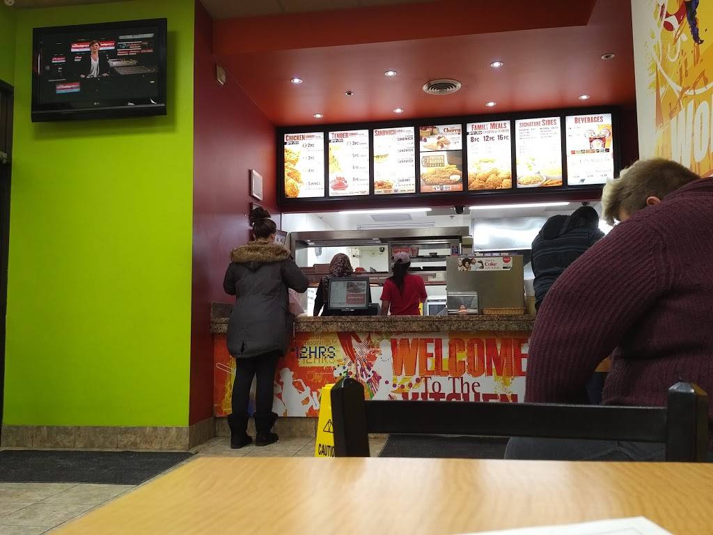 Popeyes Louisiana Kitchen | restaurant | 550 Fennell Ave E, Hamilton, ON L8V 4S9, Canada | 9053831111 OR +1 905-383-1111