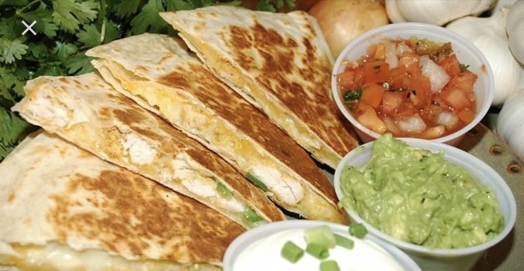 Vejars Mexican Restaurant & Cocktail Lounge | restaurant | 1293 S K St, Tulare, CA 93274, USA | 5596880355 OR +1 559-688-0355