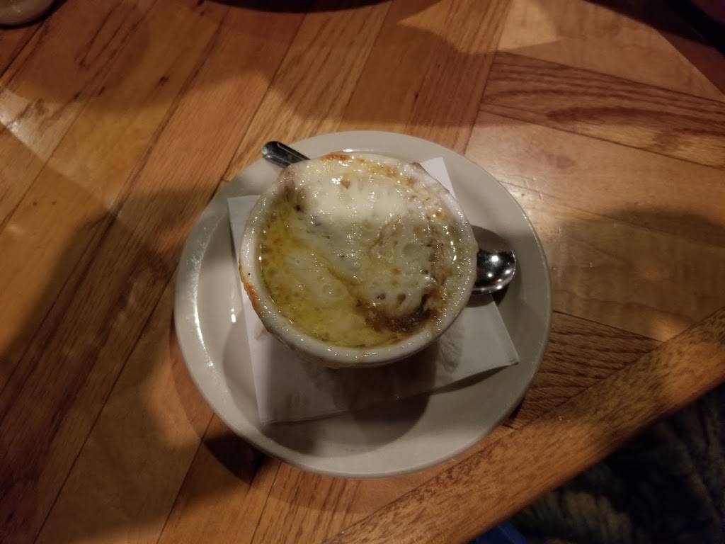 Pelicans Steak & Seafood | restaurant | 130 Shadow Mountain Dr, El Paso, TX 79912, USA | 9155811392 OR +1 915-581-1392