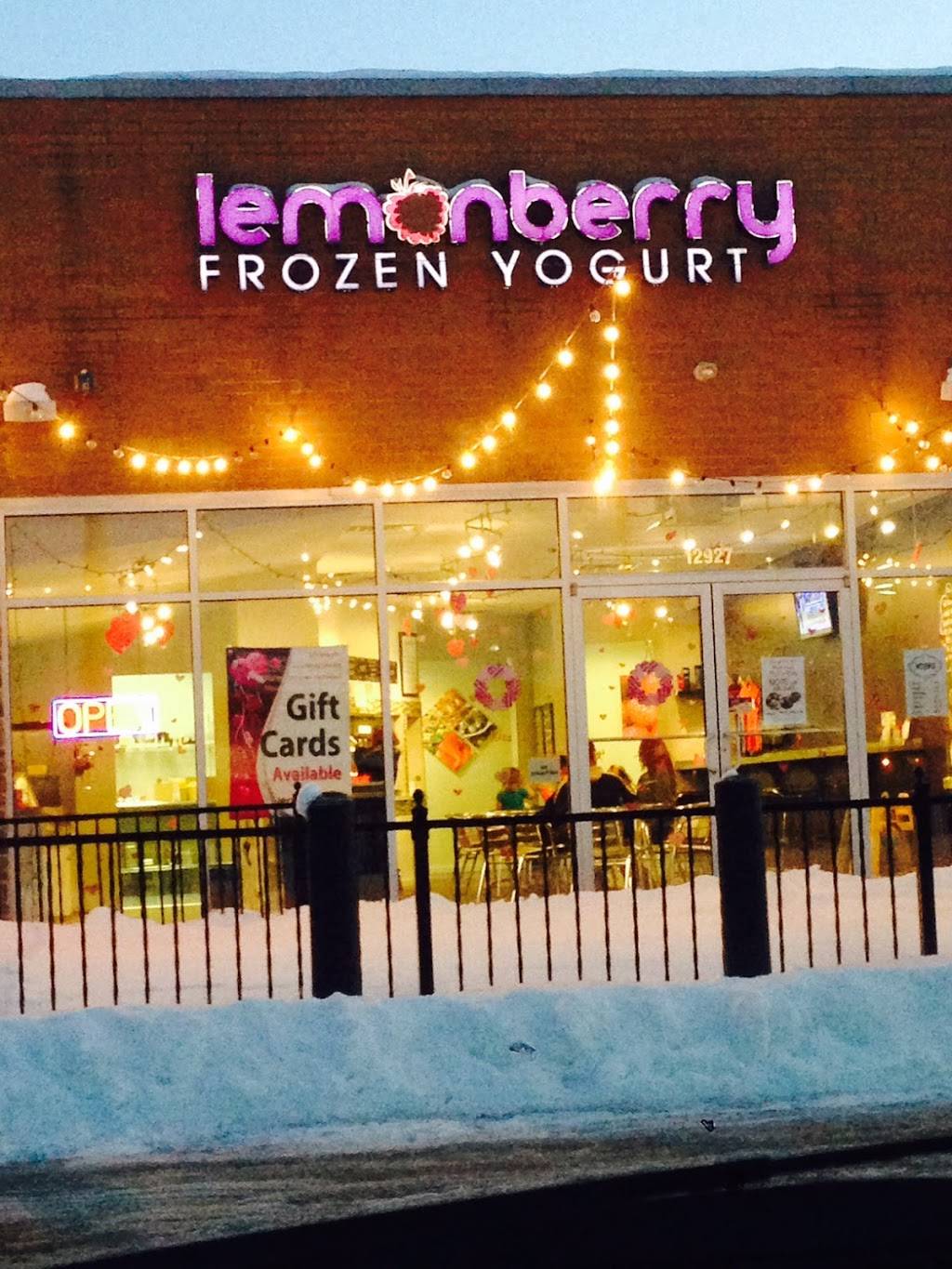 Lemonberry Frozen Yogurt | restaurant | 12927 Pearl Rd, Strongsville, OH 44136, USA | 4402380793 OR +1 440-238-0793